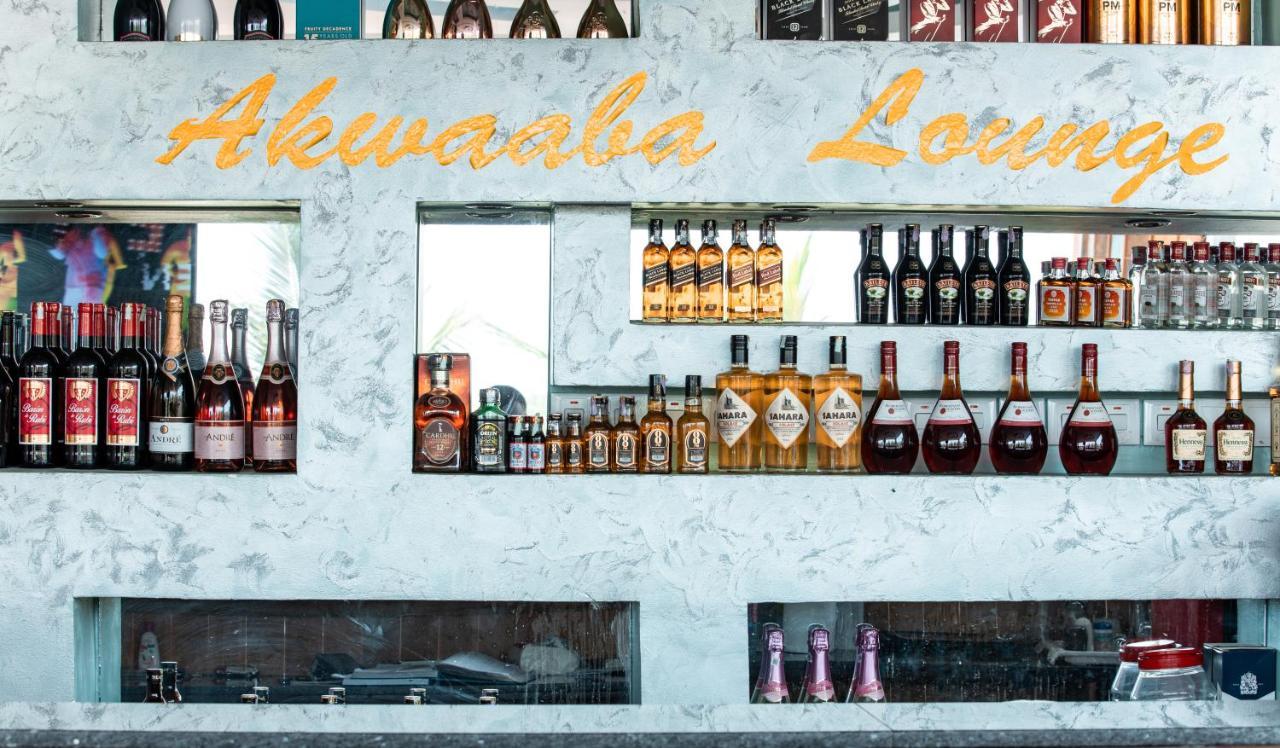 Plus 33 Hotel Nungua Екстер'єр фото